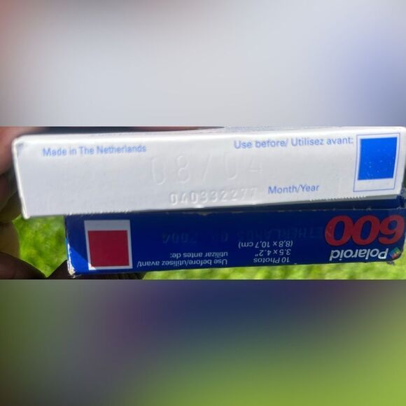 Vintage Polaroid One Step Instant Camera Film 600 W/Strap And Film Untested - Picture 8 of 9